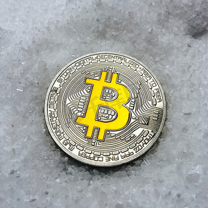 梦见比特币实物(比特币实物是什么样子)